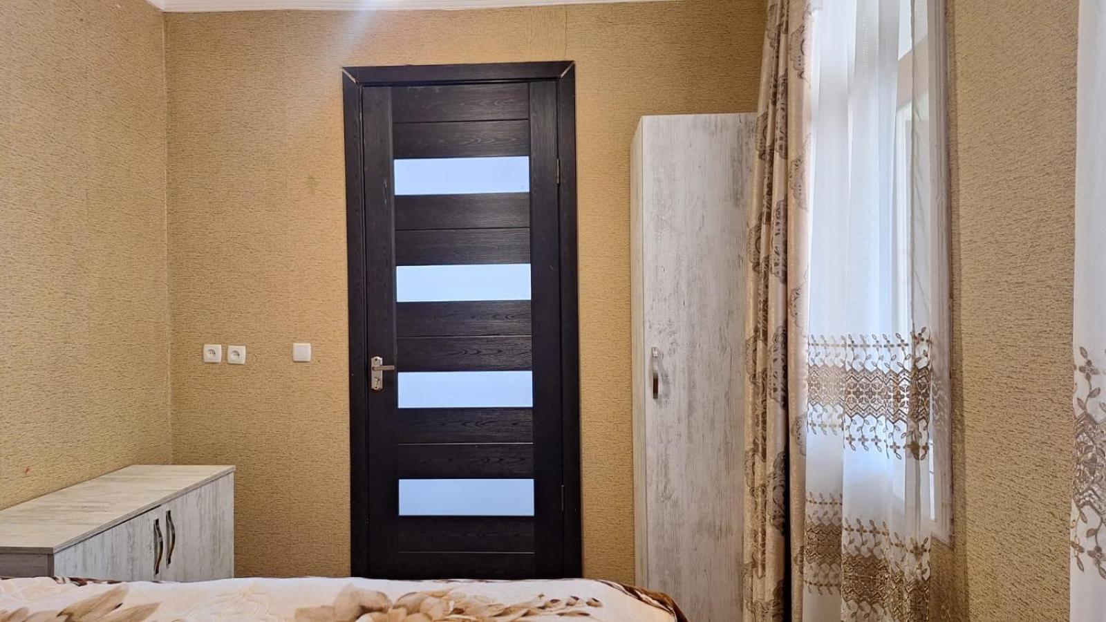 Guest House "Svaneti" Lentekhi エクステリア 写真
